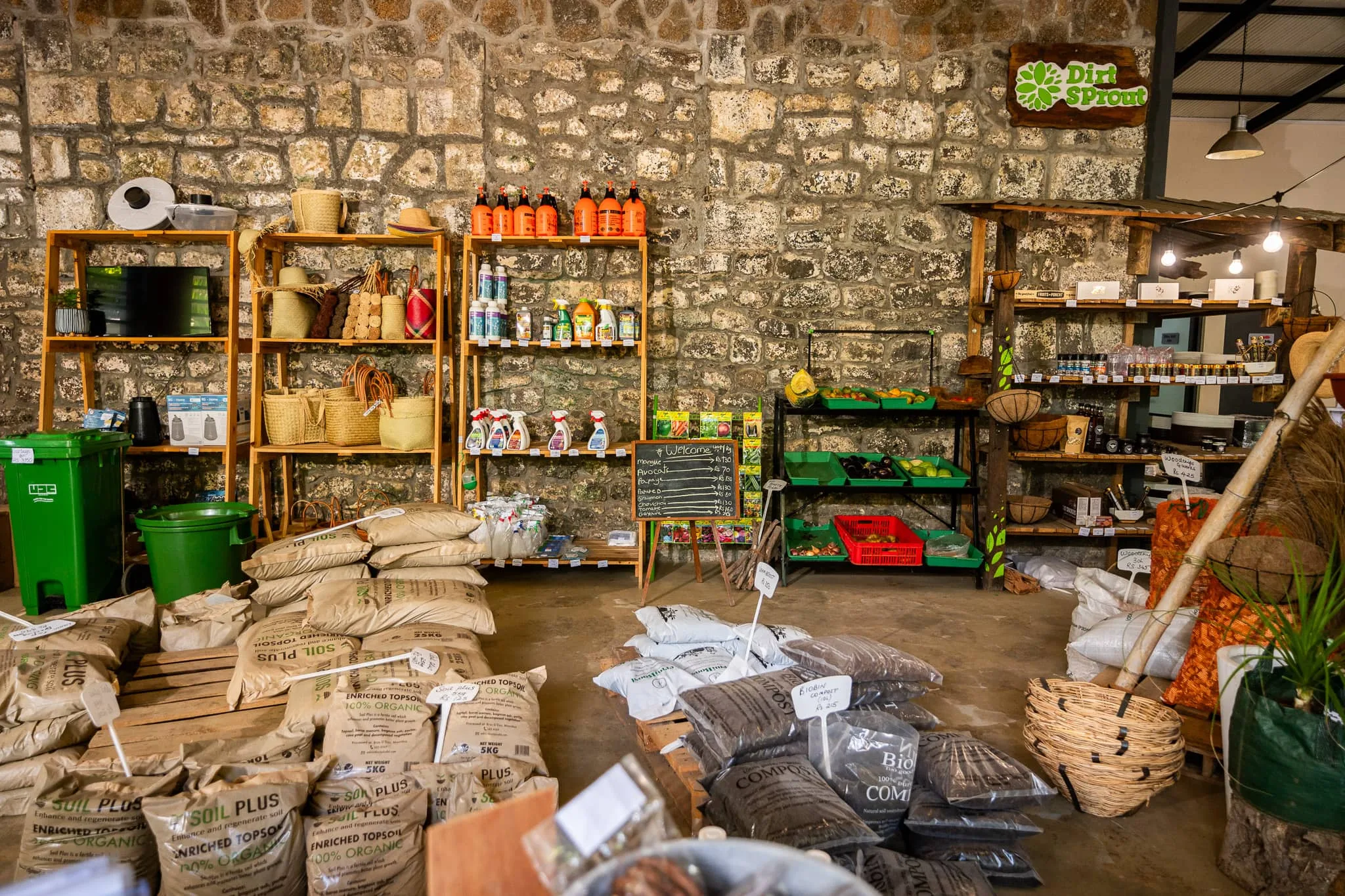 Maison_rouillard_endemika_pepiniere_boutique_jardin_ile_maurice (2)